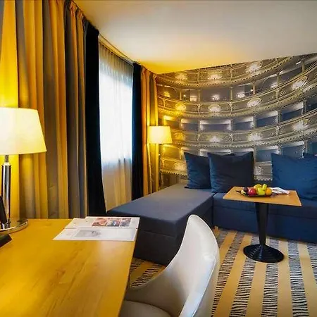 Hotel Don Giovanni - Great Of The World