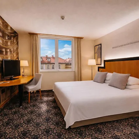 Hotel Don Giovanni - Great Of The World