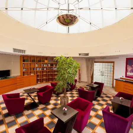 Hotell Don Giovanni - Great Of The World 4*